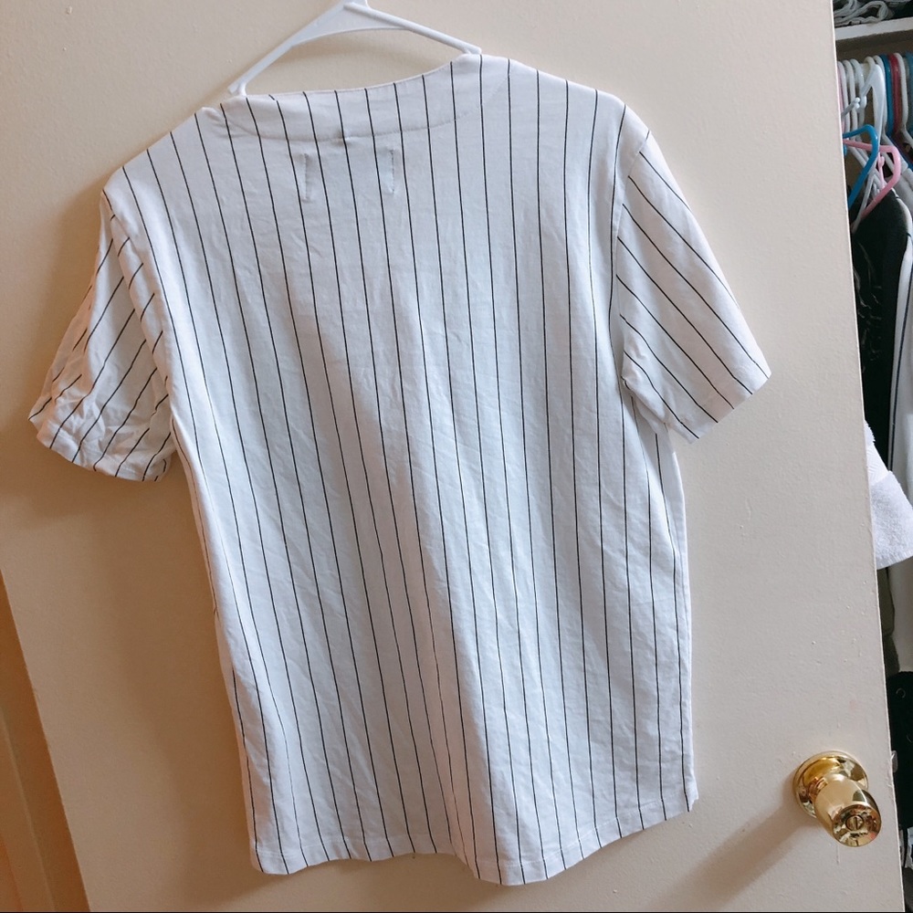 Top - Picture 2 of 3